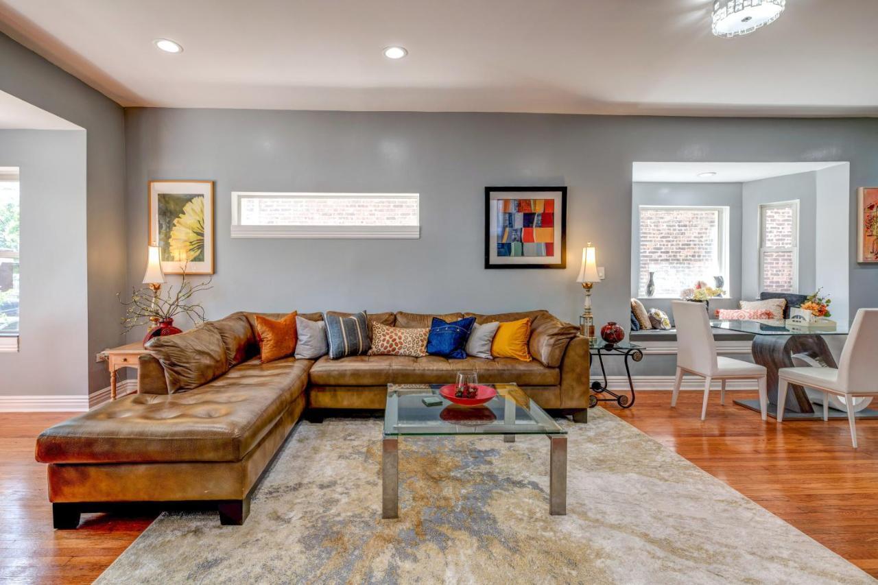 Spacious 5-Br House Near Transit W Parking Chicago Exterior foto